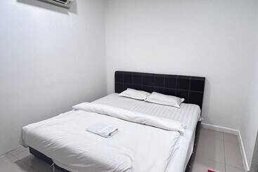 Bear Hotel At Nilai