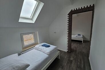 هاستل Sfn Home Stay