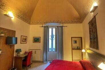 تختخواب و صبحانه Palazzo Salìa