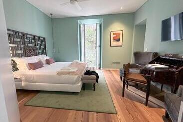 تختخواب و صبحانه Solar Dos Cantos Botanic House & Garden