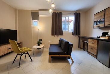 Boutique Studios & Apartments By Avelink
