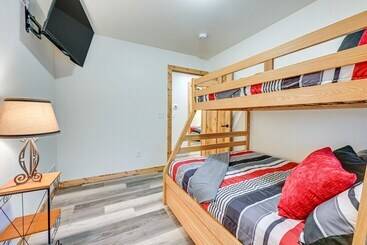 بيت ريفى Castle Rock Lake Cabin: Water & Trail Access!