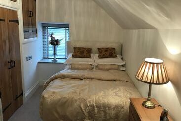 هتل روستایی 2 Bed Barn Alton Towers Chatsworth Polars Peaks