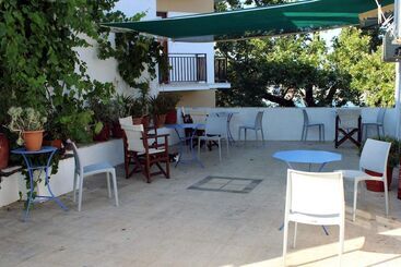 هتل Sotos Pension