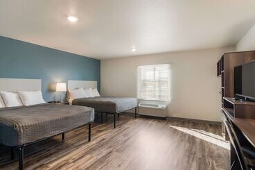 هتل Woodspring Suites Savannah West Chatham Parkway