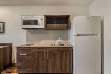 هتل Woodspring Suites Savannah West Chatham Parkway