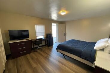 مُتل Scottish Inns   Middletown