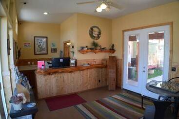 مُتل Wild Goose Lodge
