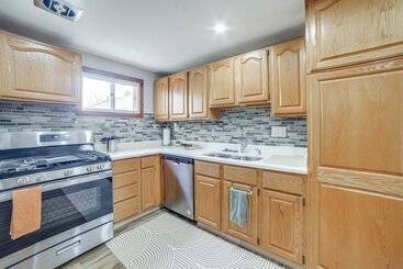South Bend Home W/ Gas Grill Near Universities!