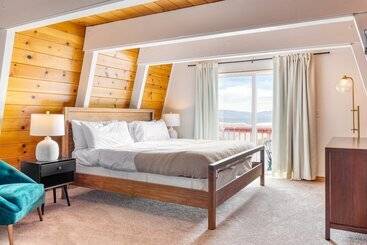 קוטג'' Chickadee By Avantstay Modern A Frame Cabin