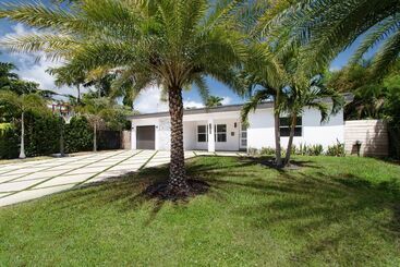 Turtle Nest By Avantstay Near Downtown & Beaches   Chic Fl Escape