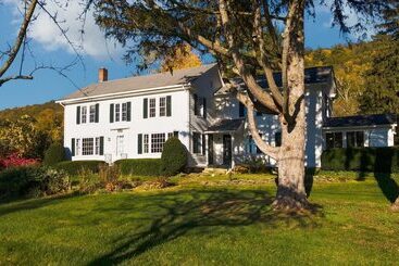 Whitney By Avantstay Private Berkshires Estate