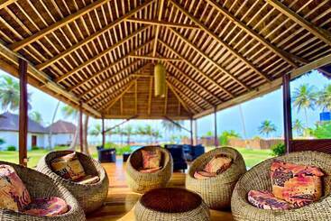 هتل Sabbat Plage
