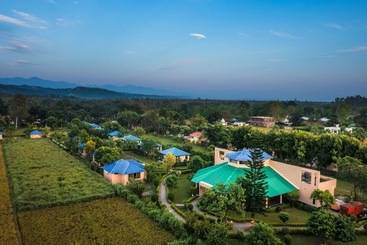 فندق Tusk And Roar Corbett Resort