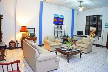 هاستل Hostal Del Pacifico