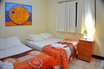 هاستل Hostal Del Pacifico
