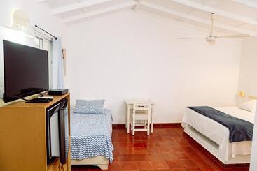 Beach Hotel Casa Nina
