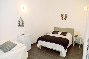 Beach Hotel Casa Nina