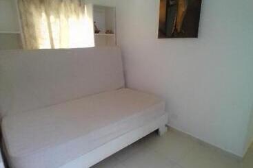 Beach Hotel Casa Nina