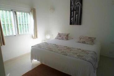 Beach Hotel Casa Nina