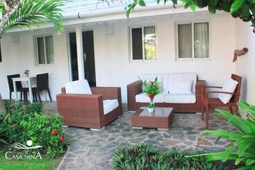 Beach Hotel Casa Nina
