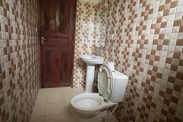 تختخواب و صبحانه Natural Kendwa Villa