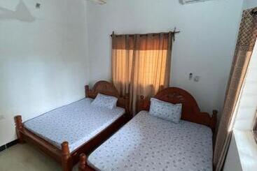 تختخواب و صبحانه Natural Kendwa Villa