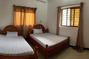 تختخواب و صبحانه Natural Kendwa Villa