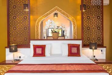 تختخواب و صبحانه Natural Kendwa Villa