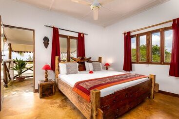 تختخواب و صبحانه Natural Kendwa Villa