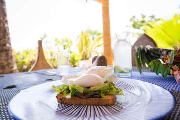 تختخواب و صبحانه Pili Pili Beach Bungalows