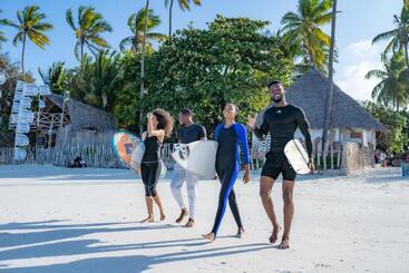 تختخواب و صبحانه Pili Pili Beach Bungalows