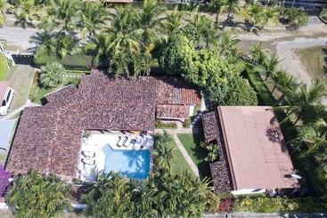 تختخواب و صبحانه Villa Botero By Casa Mojito