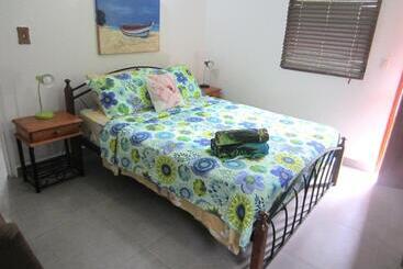 Casa Del Sol Bed And Breakfast