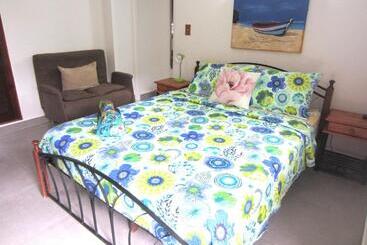 Casa Del Sol Bed And Breakfast