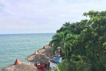 هتل Bay View