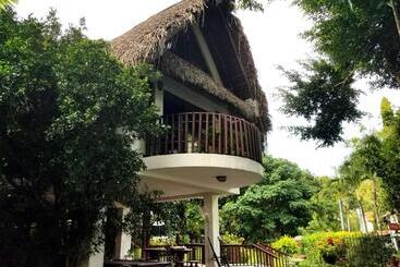 هتل Casa Guardia Panama