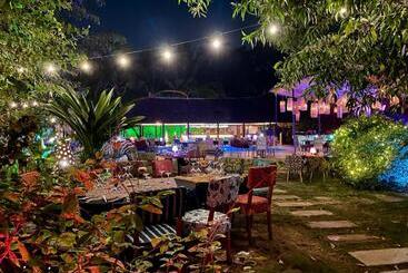 هتل Le Patio