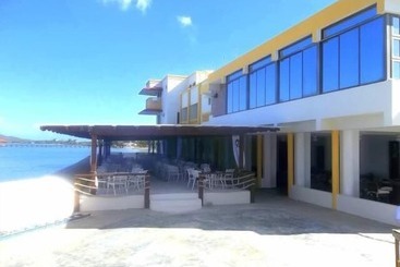 هتل Marbella Montecristi