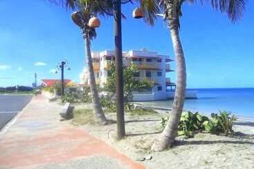 هتل Marbella Montecristi