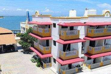 هتل Marbella Montecristi