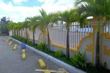 هتل Marbella Montecristi