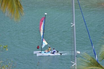 هتل Marigot Palms Luxury Caribbean Apartment Suites