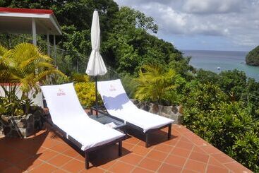 هتل Marigot Palms Luxury Caribbean Apartment Suites
