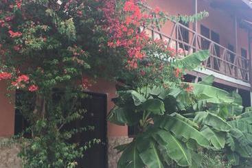 هتل Residencial Rio Hato