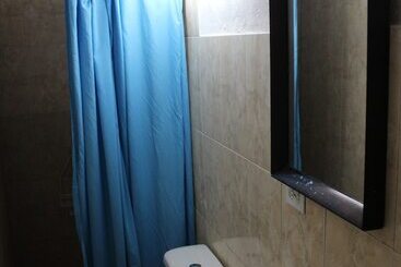 هتل San Carlos Beach Inn