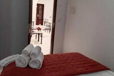 Hostel Mayflowers