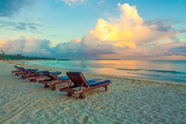 Sunrise Beach Resort