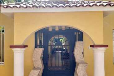پانسیون La Casa De Los Soles