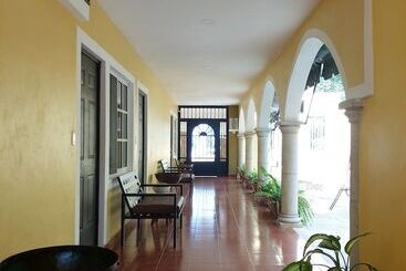 پانسیون La Casa De Los Soles